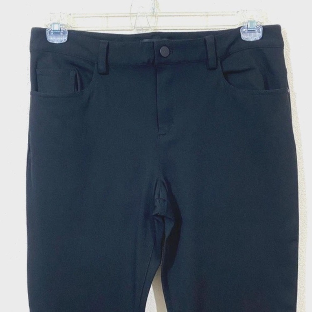 NWOT DKNY Dress Pants Fabric in Jean Style Pants Women's Size 30